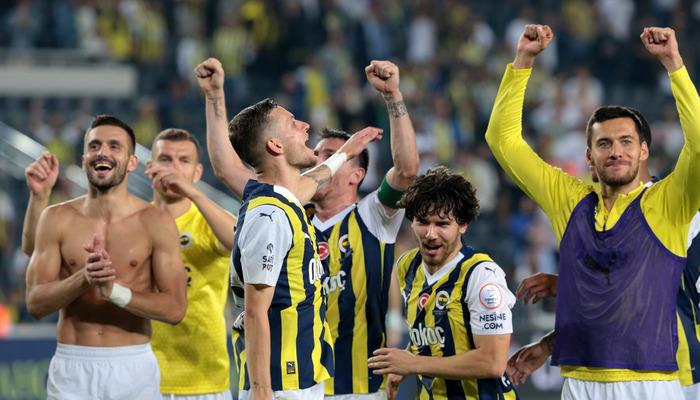 Rıdvan Dilmen maç sonunda açıkladı! ''Premier Lig'e, büyük takımlara kesin gider zaten''