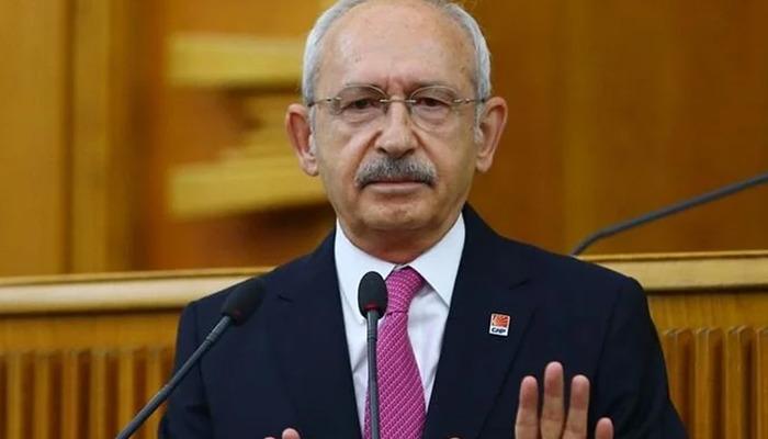 Seçim gecesi CHP'de hareketli dakikalar! Canlı yayında açıkladı: 'İstifalarını sundular'